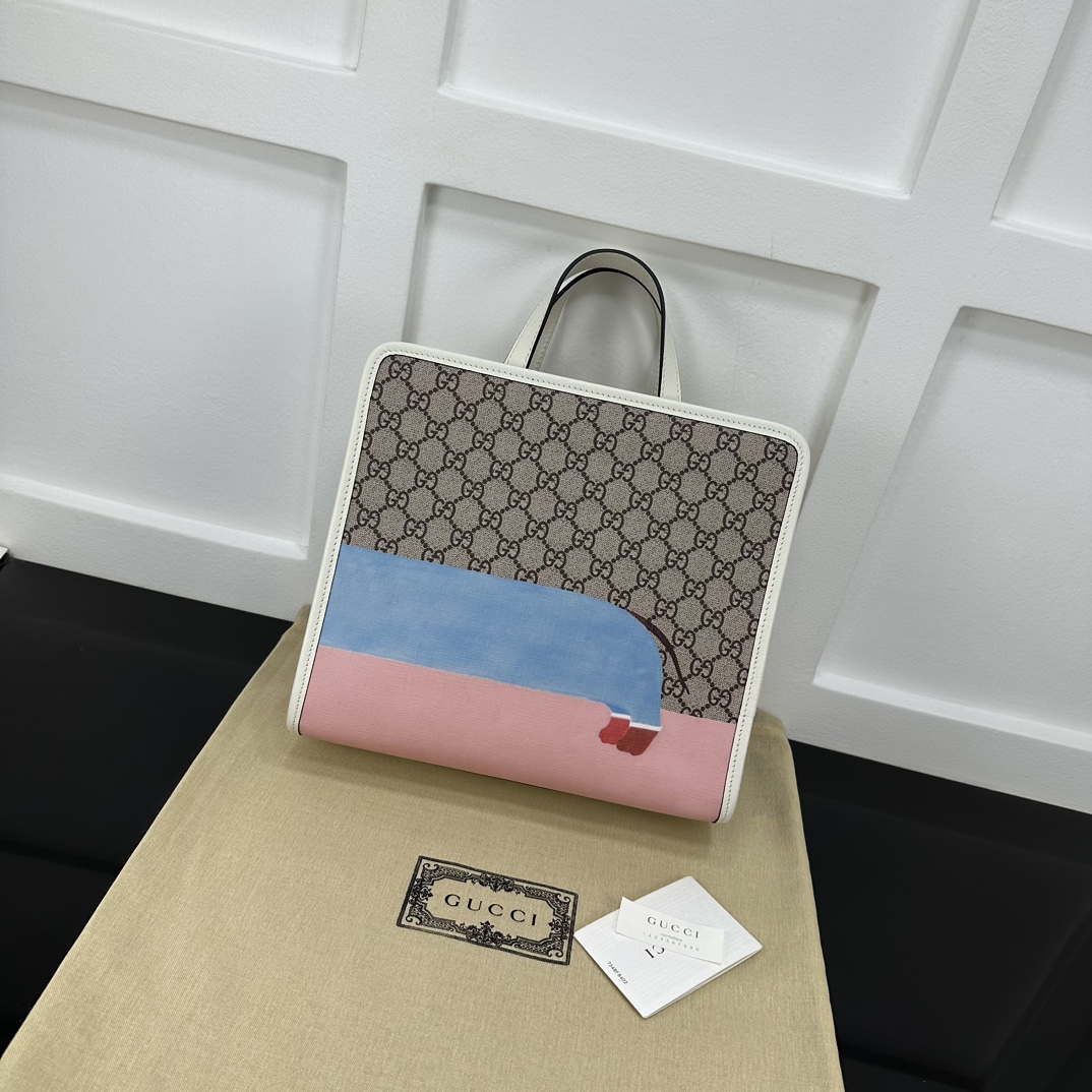 Gucci Shopping Bags